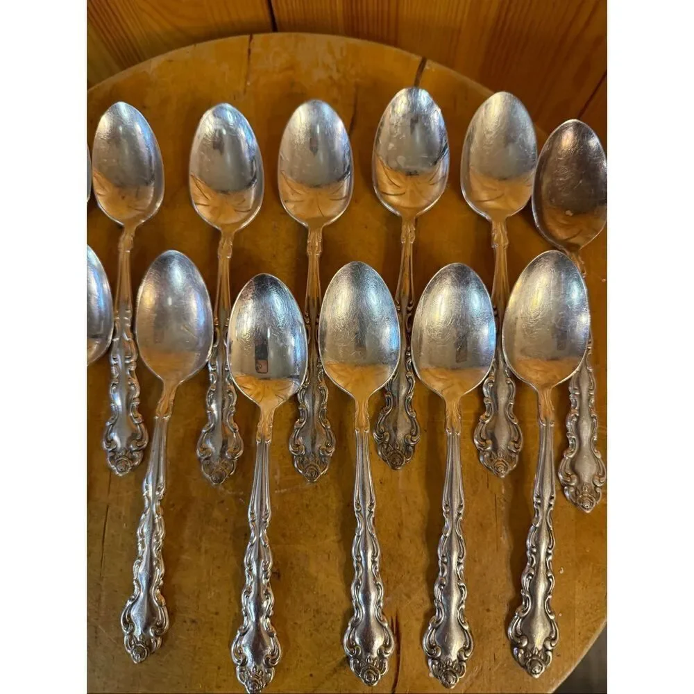 Oneida Community 1971 BEETHOVEN Pattern Teaspoons 13 Pieces (6569)